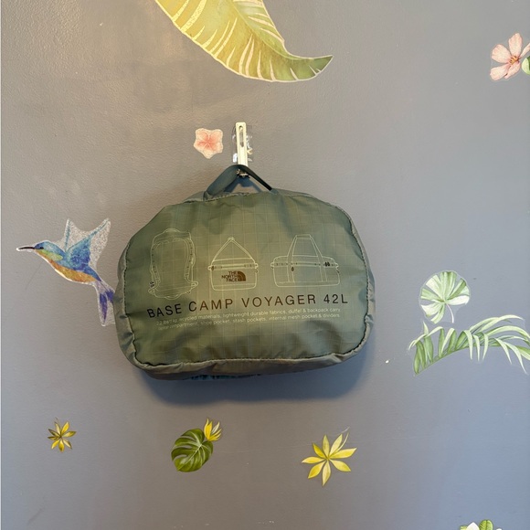 The North Face Base Camp Voyager 42L Duffel - Picture 1 of 16